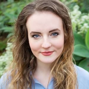 Meet your Posher, Maya